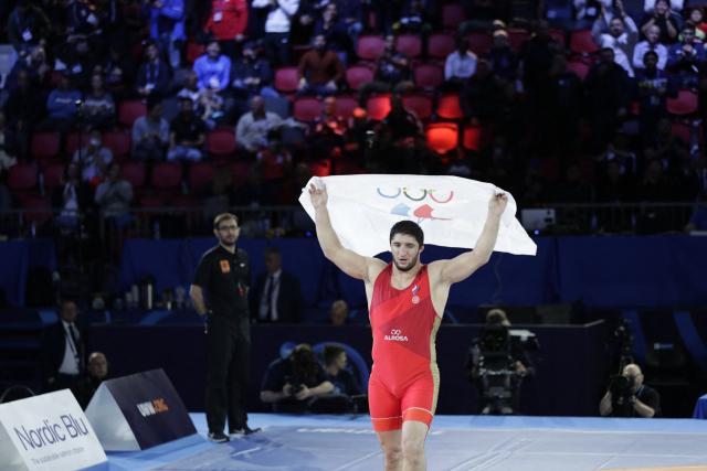 Russia’s Abdulrashid Sadulaev barred from Olympic qualifications for supporting Ukraine war