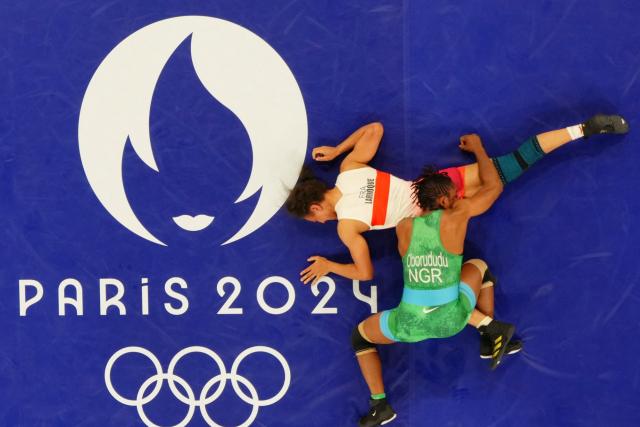 Koumba Larroque beaten in the -68 kg quarter-finals at the 2024 Olympics