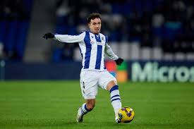 Liverpool ‘set to beat’ Man Utd to £50m signing, as Richard Hughes finally delivers